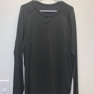 Men’s Lululemon Black long sleeve Henley